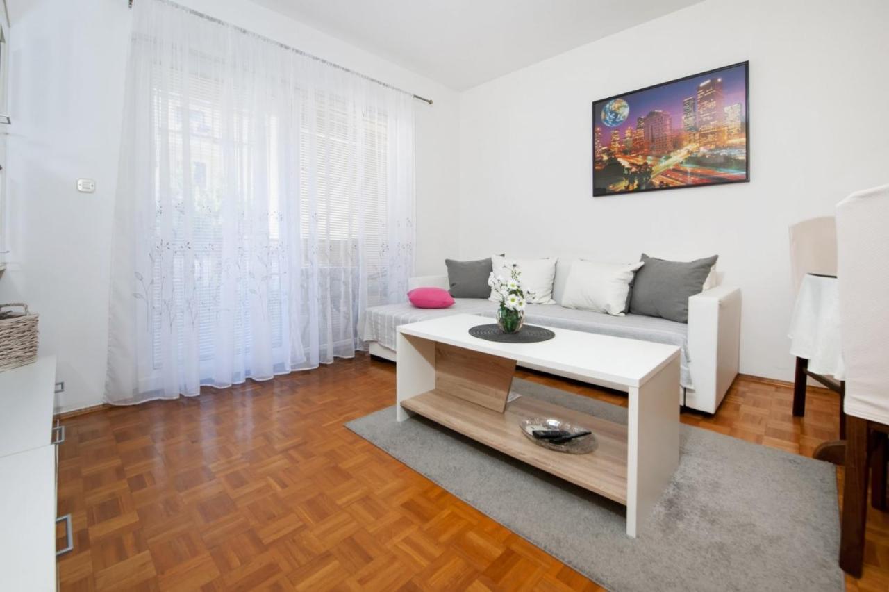 With A Parking Space - 20847 Apartment